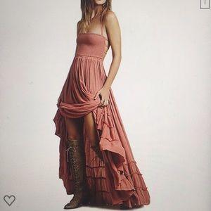 R. Vivimos summer backless dress